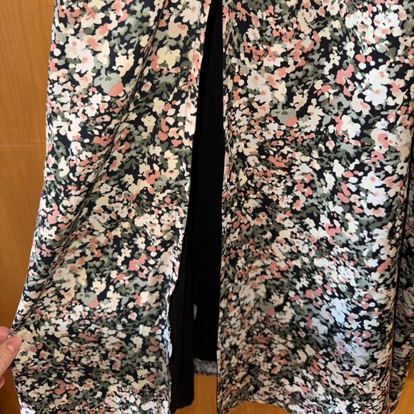 Abercrombie & Fitch Floral Midi Dress with Slit - Picture 3 of 6